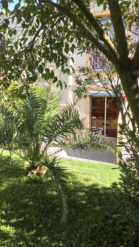 Double Room with Terrace  - heated swimming pool - free parking image 4