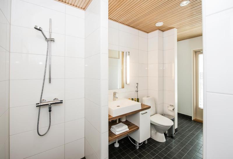 Two-Bedroom Villa with Sauna image 4