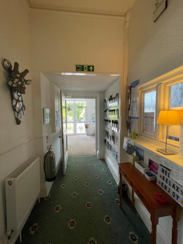 The Southbourne Villa - image 14