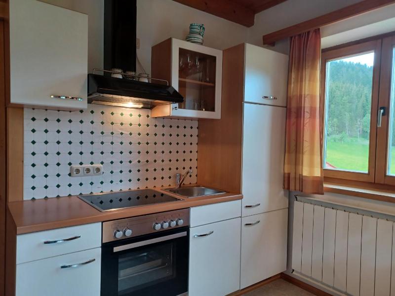 One-Bedroom Apartment with Balcony image 2