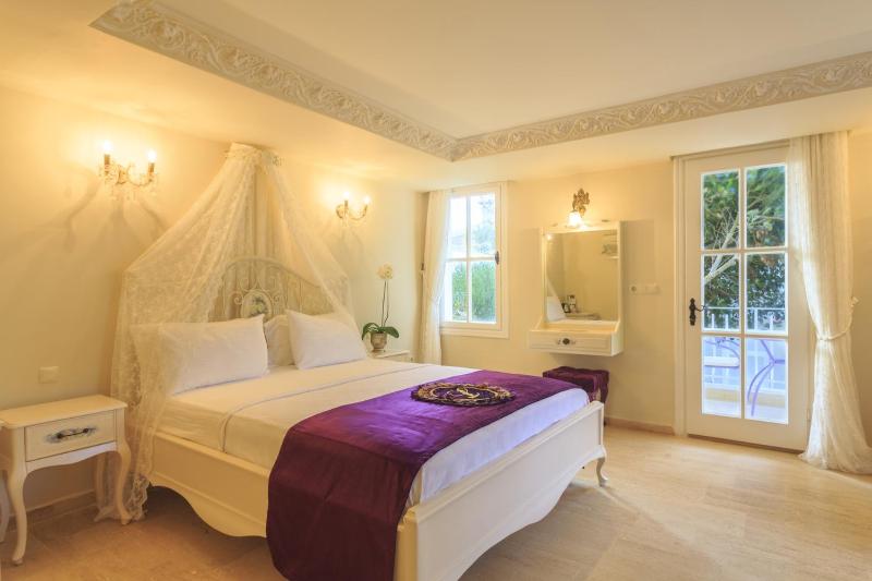 Two-Bedroom Suite image 1