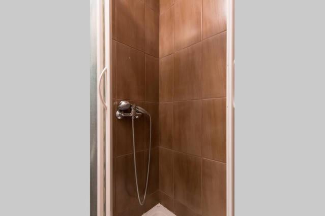 Hostel Kvarner-Rooms with private bathrooms& Dorms - image 30