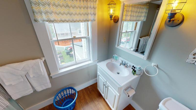The Captain's Suite image 3