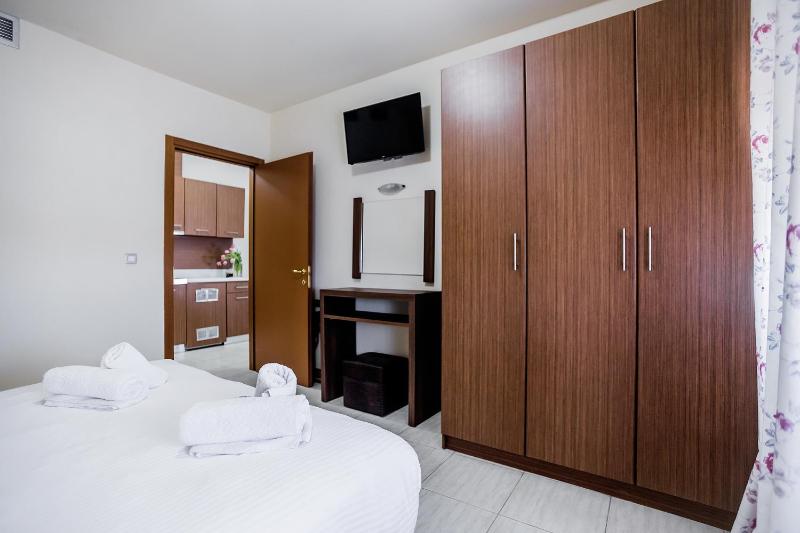 Thalassa Apart Hotel - image 24