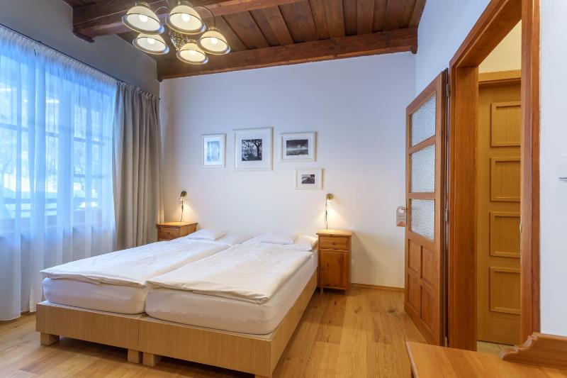 Standard Double or Twin Room image 1
