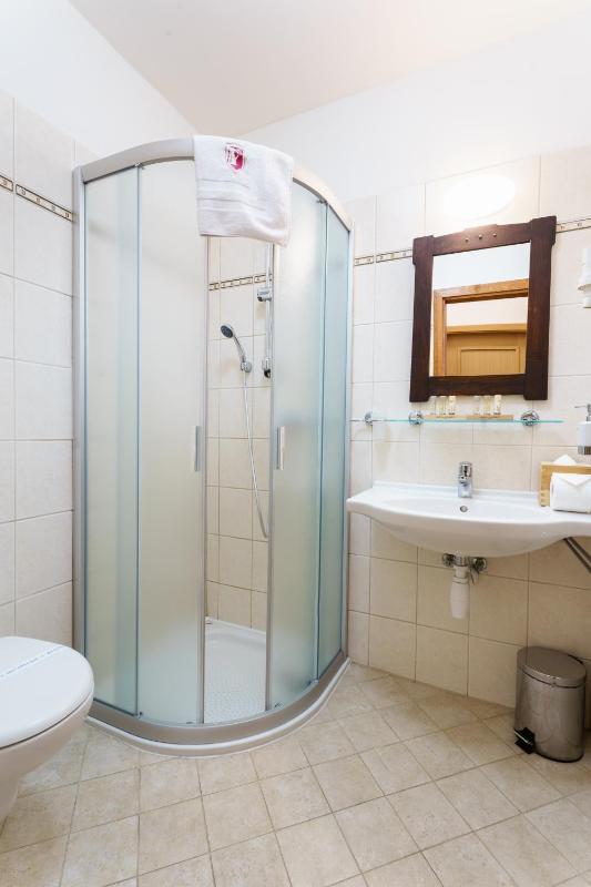 Standard Double or Twin Room image 2