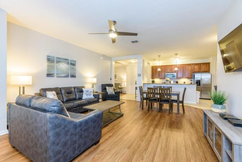 Two-Bedroom Apartment image 3