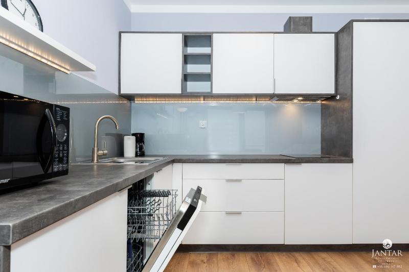 Jantar Apartamenty Bliżej Morza - image 40