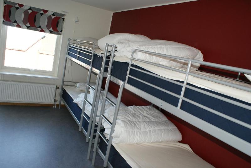 Quadruple Room image 3