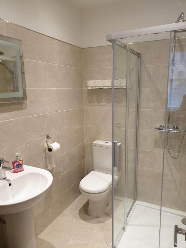 Comfort Triple Room with Shower image 1