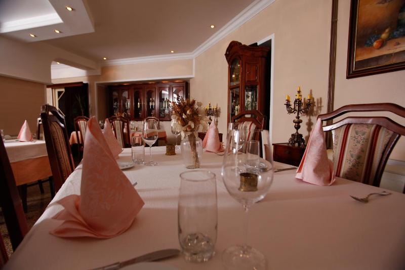 Rubin Kitchen&Wine Rooms - image 25