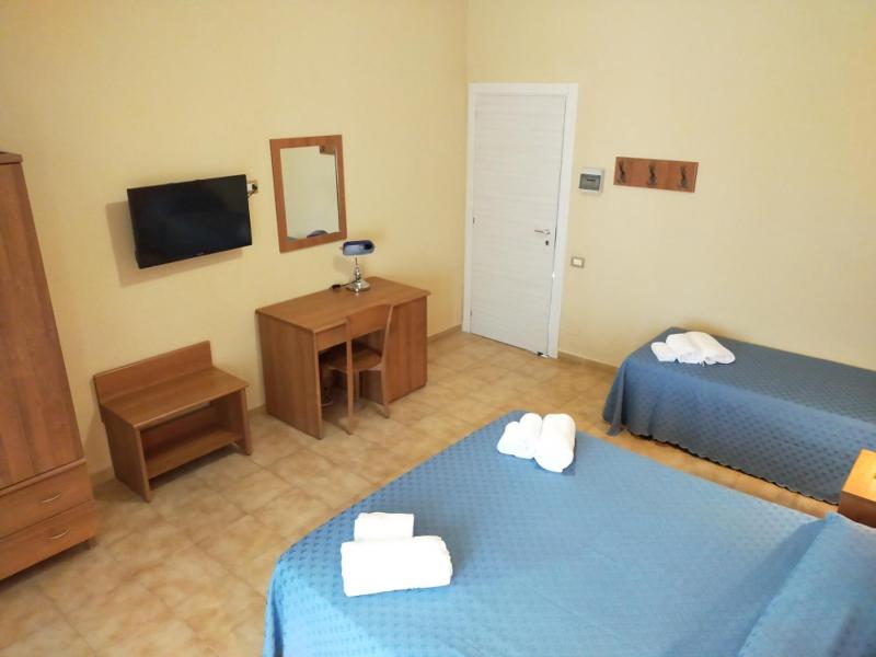 Hotel Il Vulcano - image 10