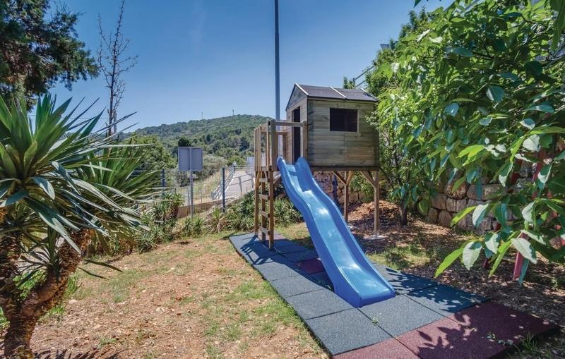 Holiday home in Mali Lošinj with Pool Whirpool Terrace Air conditioning Wi-Fi Washing machine 4780-1 - image 47