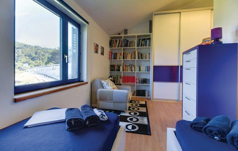 Holiday home in Mali Lošinj with Pool Whirpool Terrace Air conditioning Wi-Fi Washing machine 4780-1 - image 15