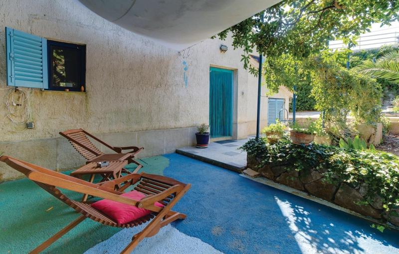 Holiday home in Mali Lošinj with Pool Whirpool Terrace Air conditioning Wi-Fi Washing machine 4780-1 - image 26