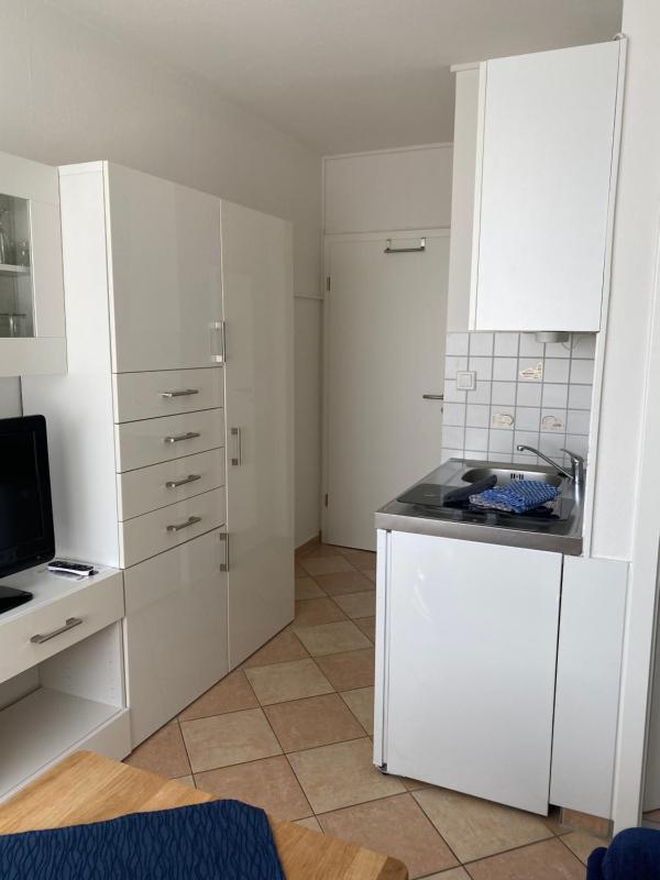 One-Bedroom Apartment 07 image 1
