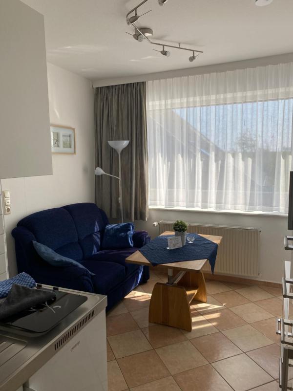 One-Bedroom Apartment 07 image 4