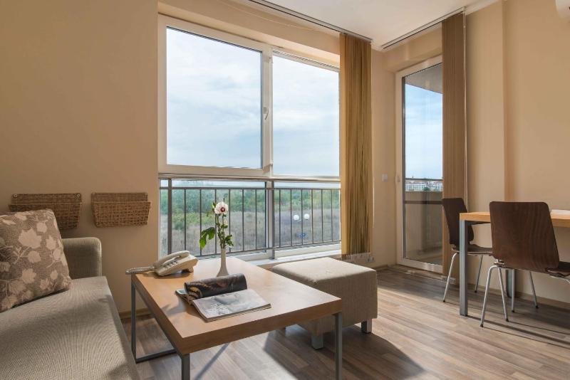  One-Bedroom Apartment with Standard View image 4
