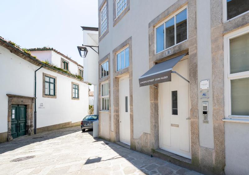 Oporto Comfort Dom Hugo - Historic Apartments - image 7