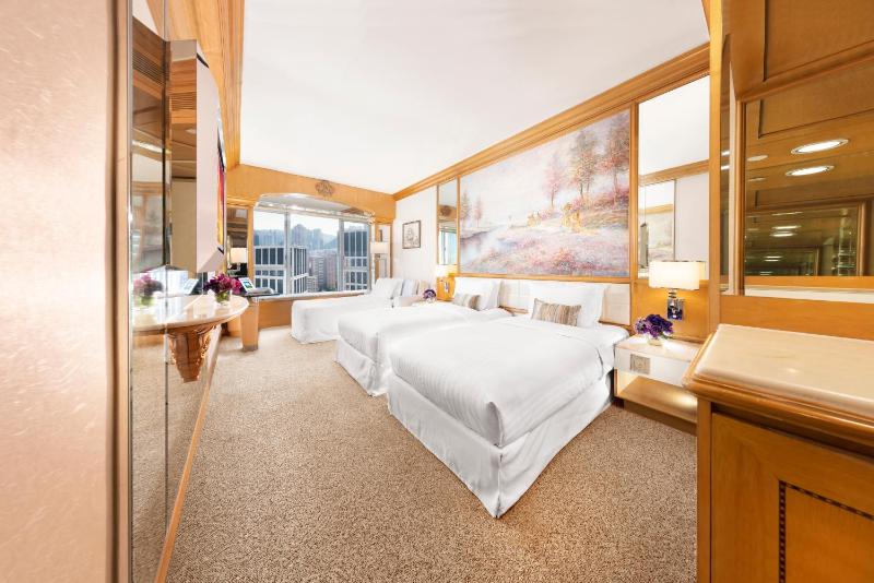 Superior Family Room