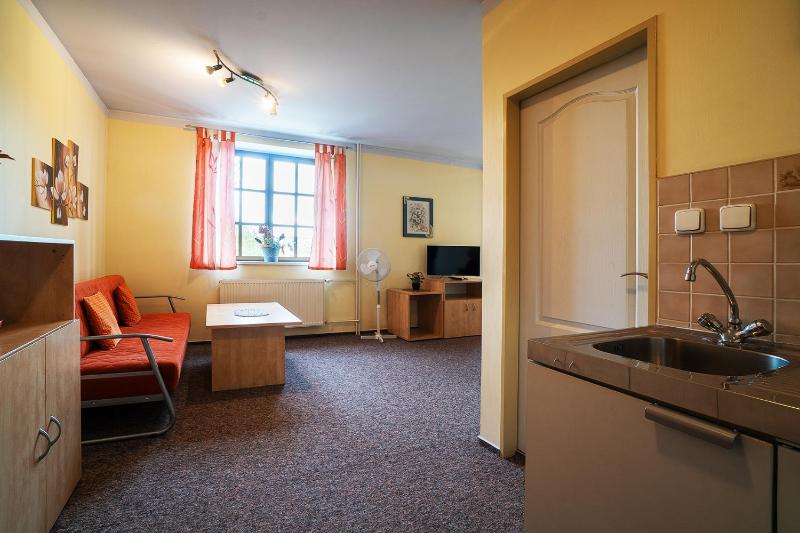 Deluxe Double Room with Balcony image 4