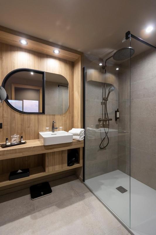 Double Room with Garden View image 2