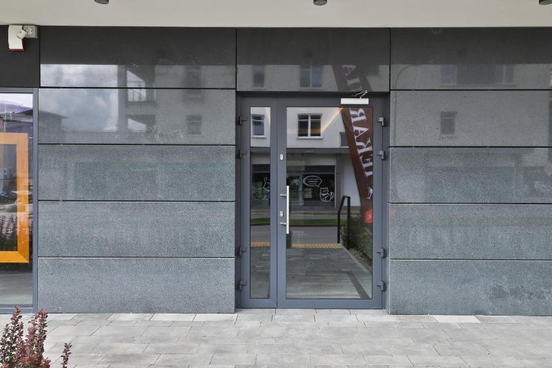 Navalis Apartments with Parking in Gdynia by Noclegi Renters - image 16