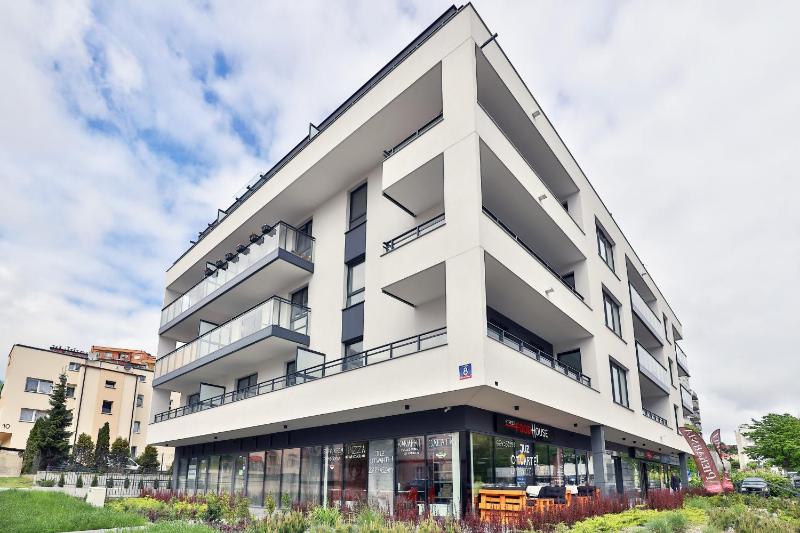 Navalis Apartments with Parking in Gdynia by Noclegi Renters - image 13