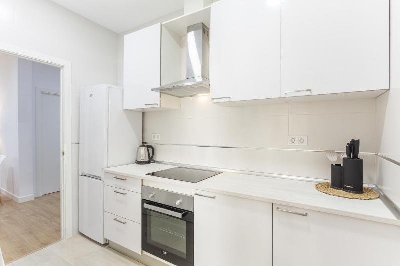 Three-Bedroom Apartment VIII image 3