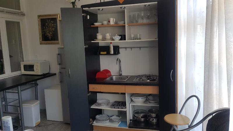 Comfort Two-Bedroom Apartment with Sea View image 2