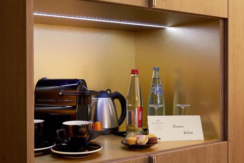 Junior Suite image 3