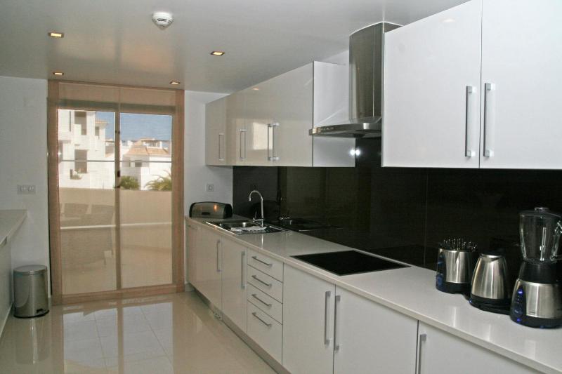 Standard Three-Bedroom Apartment with Balcony image 2