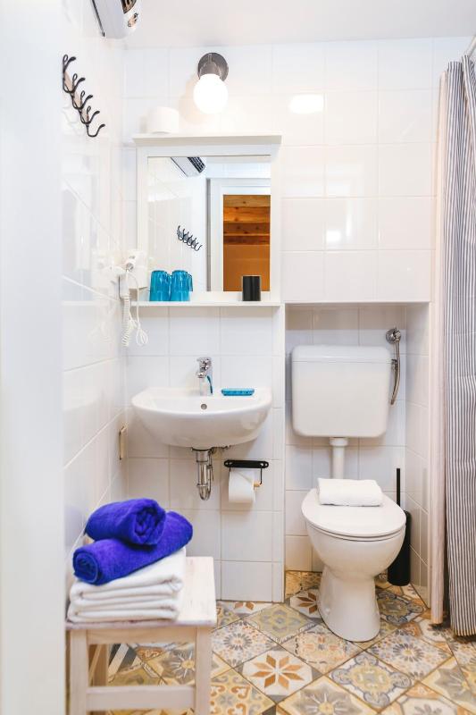 Standard Double Room image 2