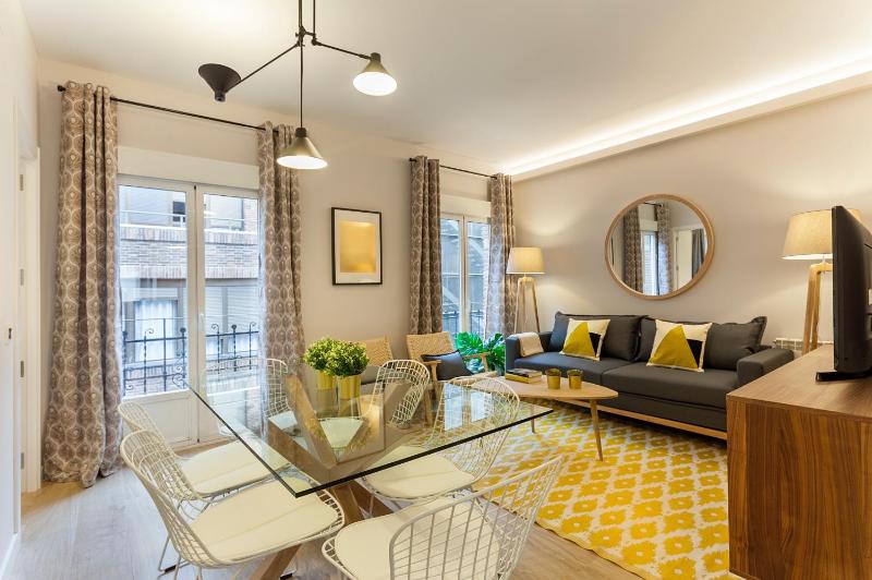 Two-Bedroom Apartment IV image 1