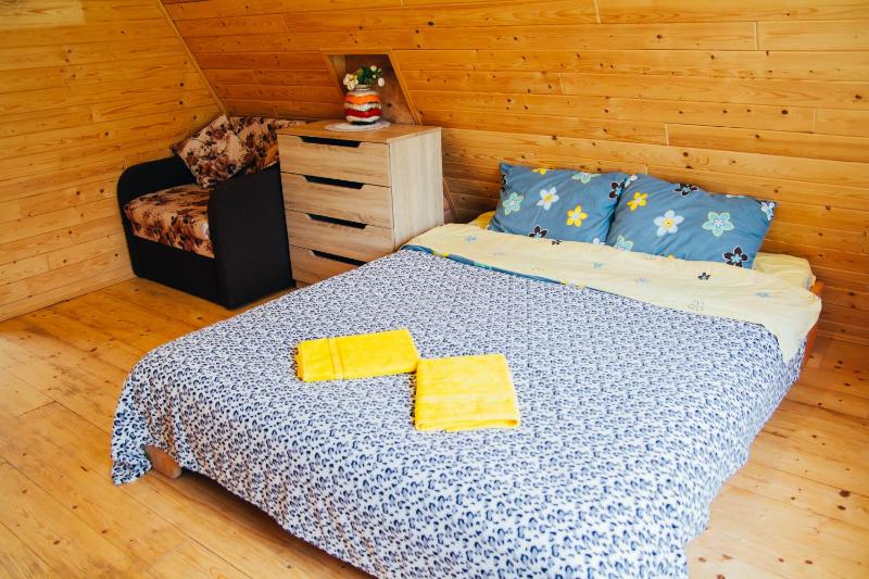 Triple Room with Shower image 4