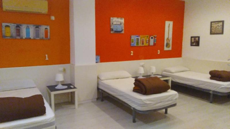 Granada Old Town Hostel - image 9