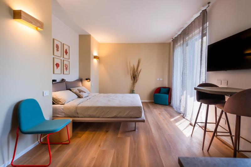 Plaza Lago di Garda Rooms - Rooftop Lakeview & Jacuzzi - image 43