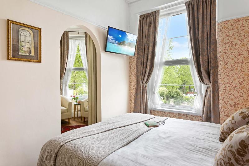 Junior Suite image 3