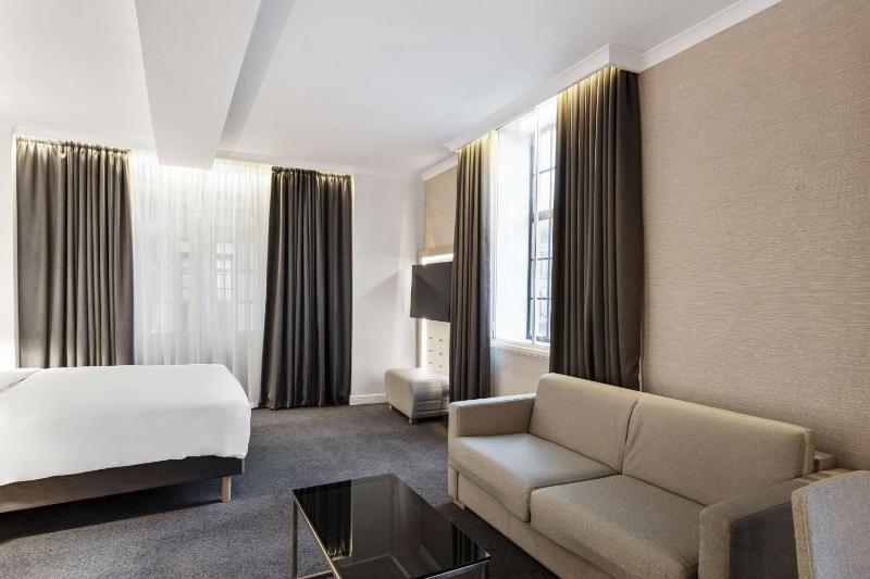 Radisson Blu Hotel Leeds City Centre - image 42