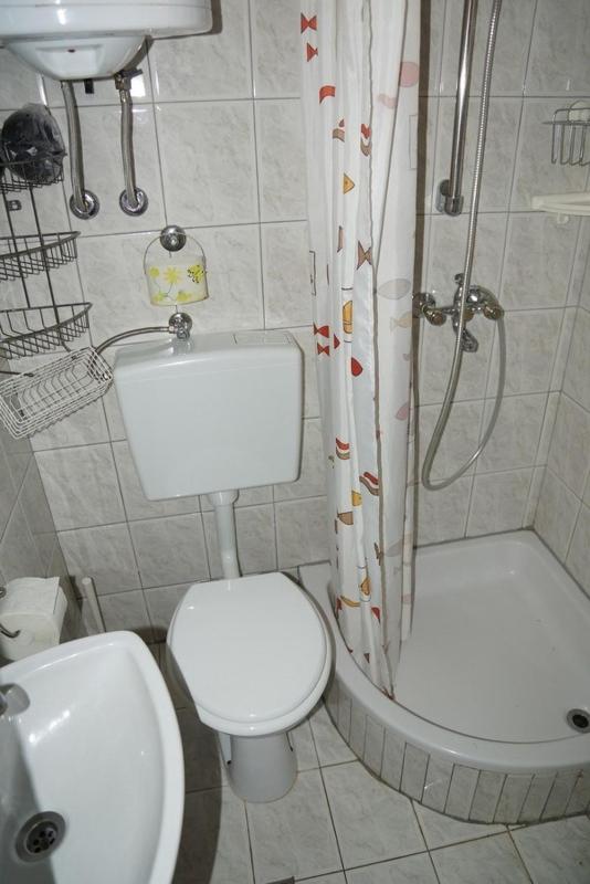 Studio Apartment in Sabunike with Terrace Air Conditioning Wi-Fi (231-3) - image 18
