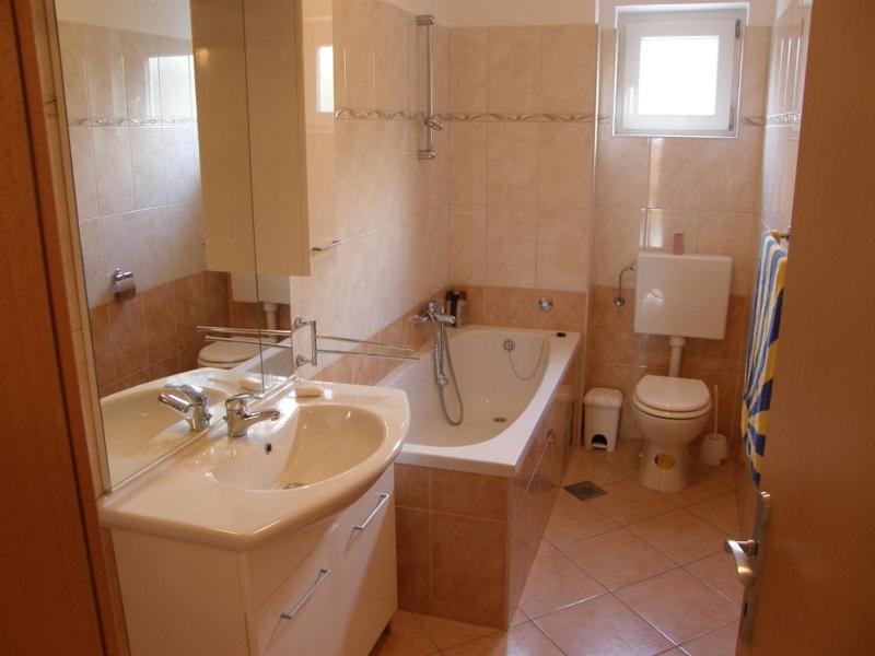 Apartment in Duce with sea view terrace air conditioning washing machine (595-1) - image 24
