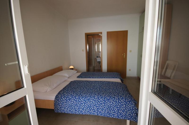 Apartment 75-5 - image 6