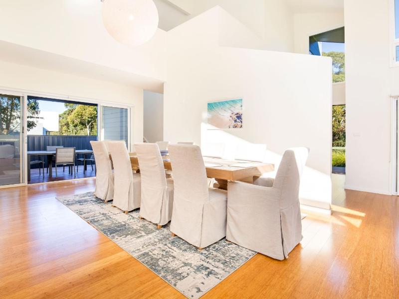 Sapphire Sands - Pet Friendly - Community Pool - image 18