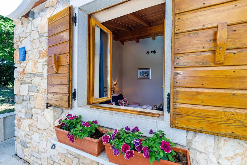 Villa image 3