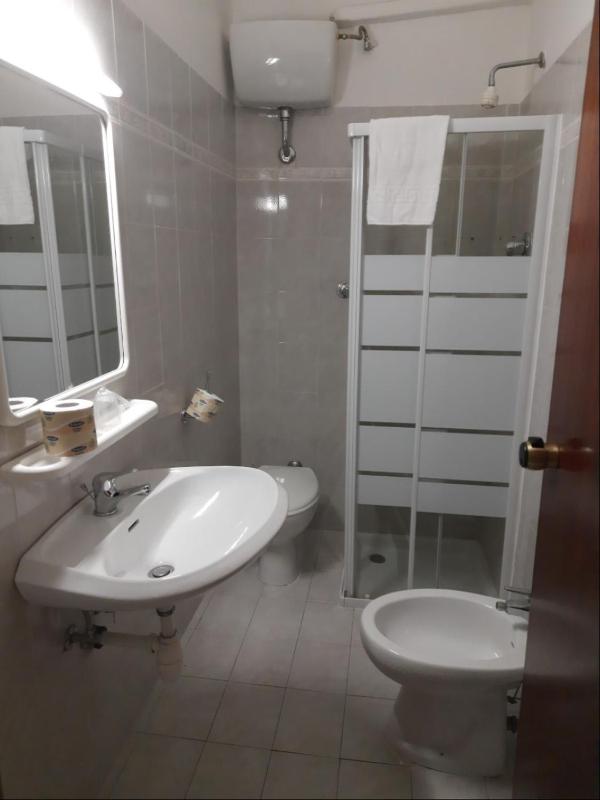 Triple Room image 3
