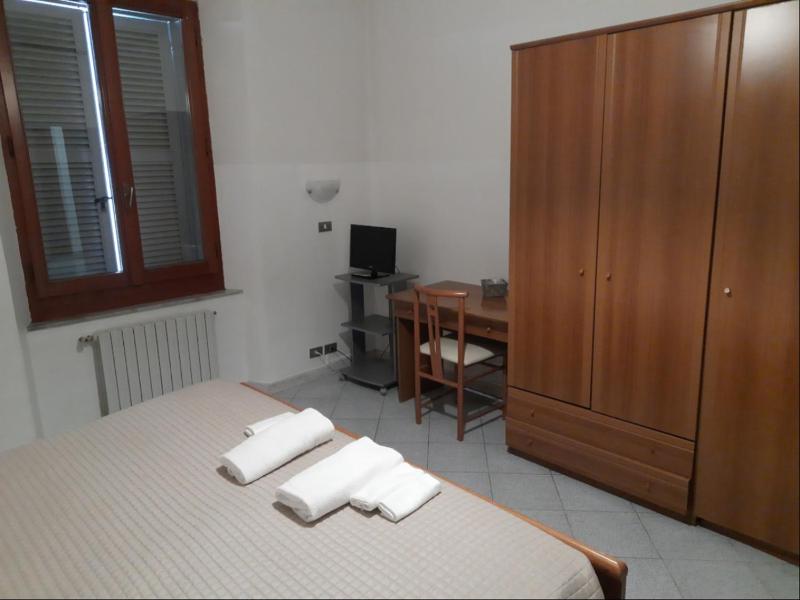 Triple Room image 4