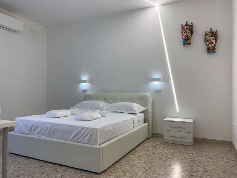 Catania Apartment Borgo Suite Autonomous - image 17