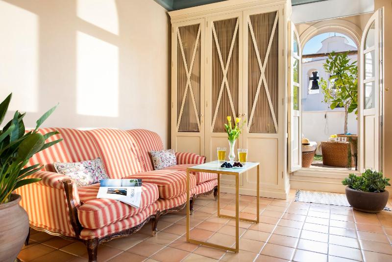 Apartment with Terrace image 1