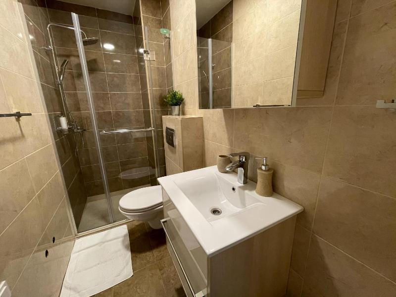 Apartments Maestral - image 12