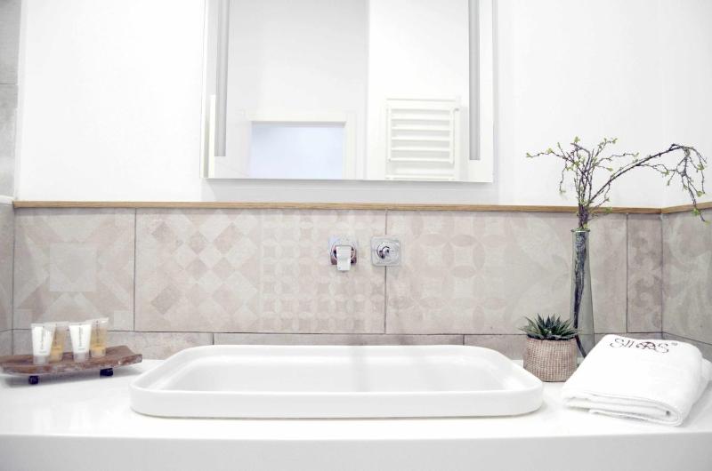 Deluxe Junior Suite image 3
